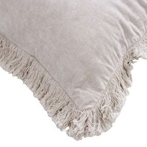 Vela Cushion Silver - 50cm x 50cm color Silver